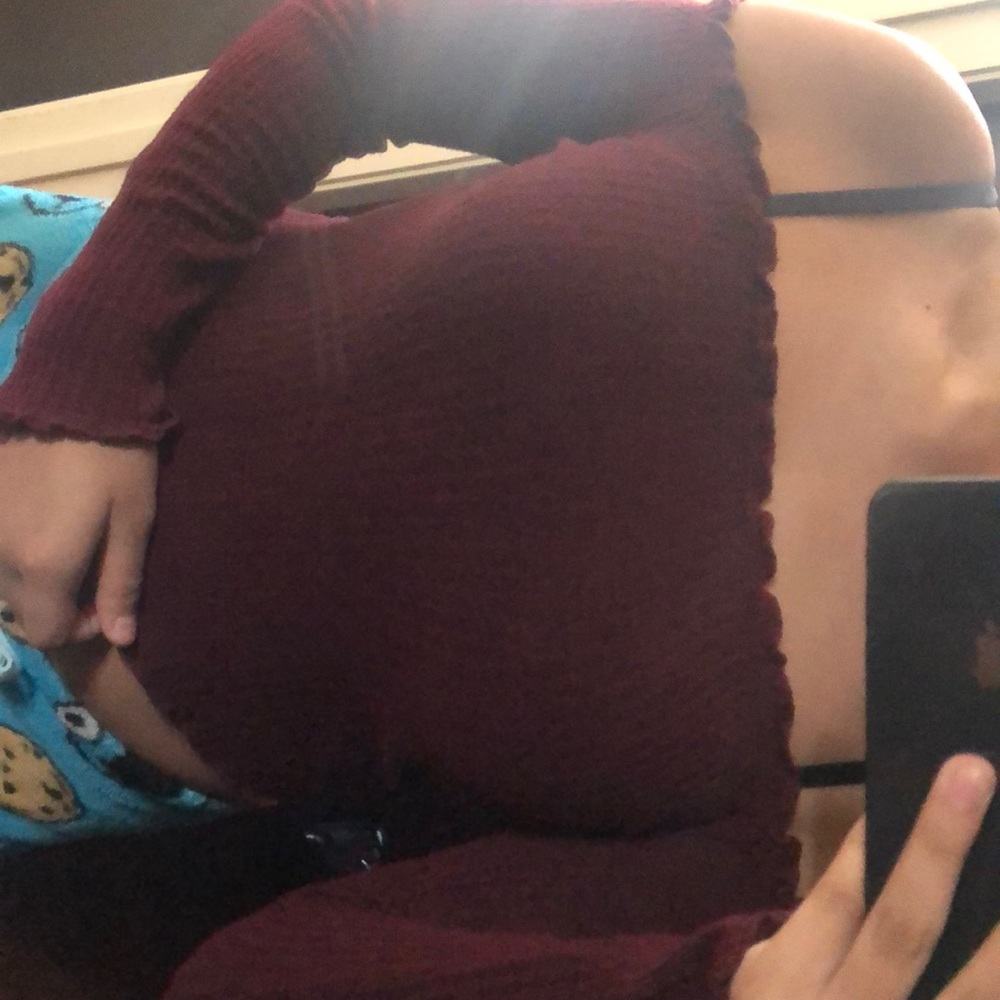 Crop top - Picture 2 of 2